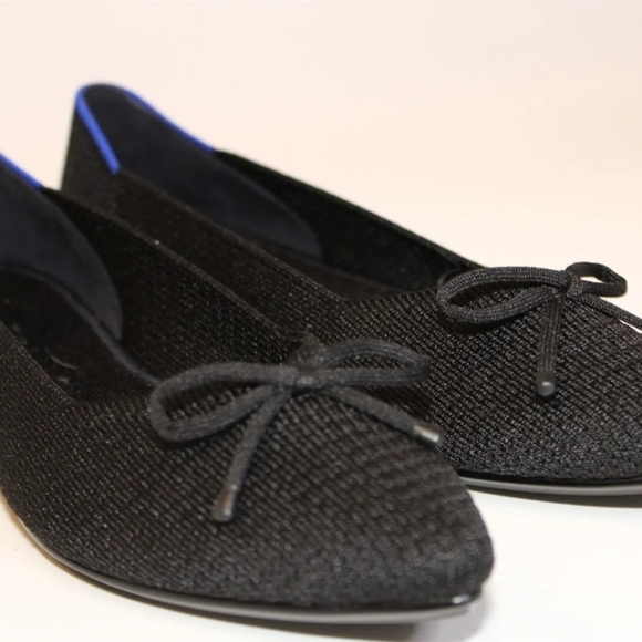 🔹️Rothy's🔹️ Womens 8 The Bow Point Black Knit Fabric Slip On Ballet Flats NWOT - Picture 2 of 5